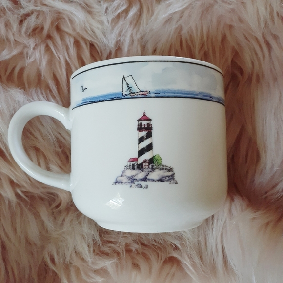 VTG Totally Today Coastal Lighthouse Coffee Mug - Picture 1 of 12